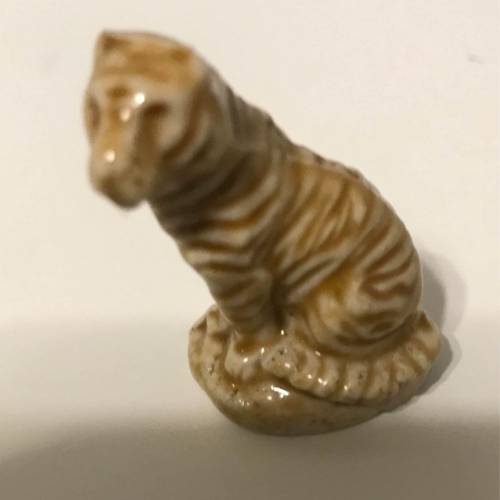 Red Rose Tea Tiger Figurine Made In England